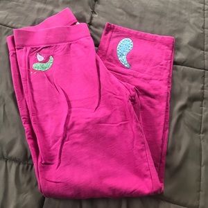 Size large Victoria’s Secret lounge pants